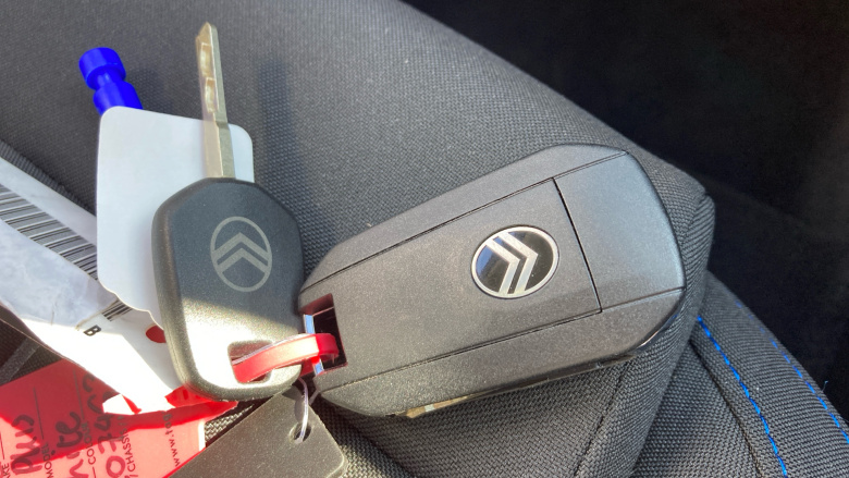 Citroen C3 83kW Plus 44kWh 5dr Auto Electric Hatchback